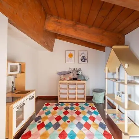 Dağ evi Ponte De Lima Pool & Golf