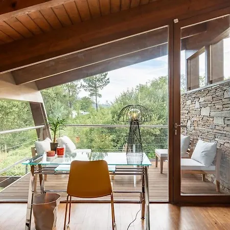 Ponte De Lima Pool & Golf