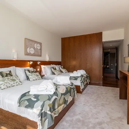 Ponte De Lima Pool & Golf